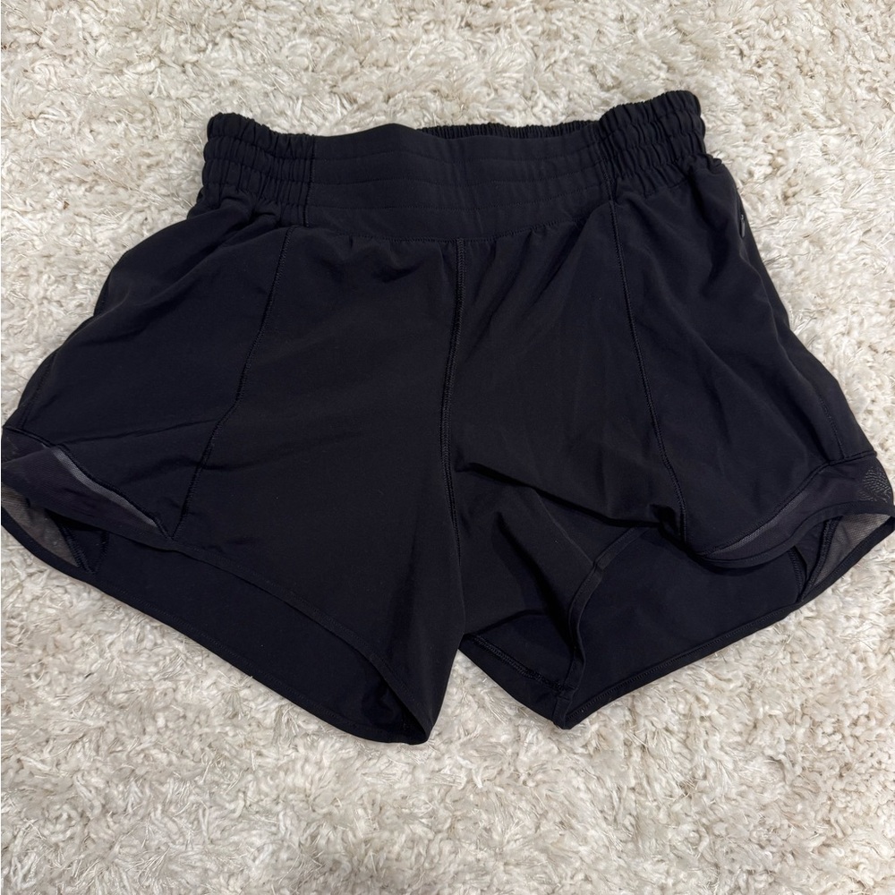 Lululemon Athletica Hotty Hot 4” Inseam